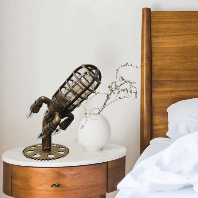 Avelena | VINTAGE STEAMPUNK ROCKLAMPE