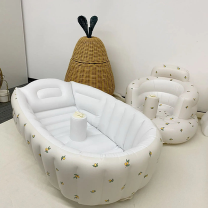 Avelena | SplashNest – Das mobile Badeparadies für dein Baby