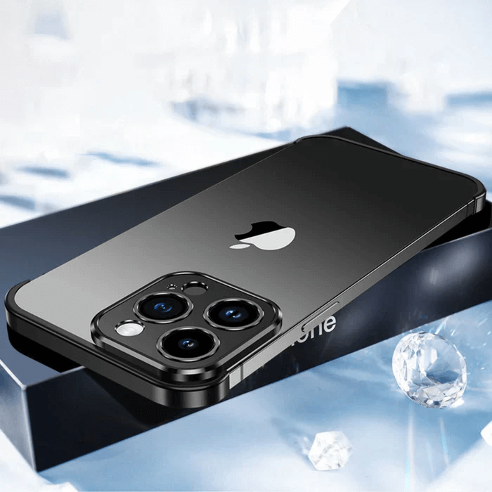 Avelena | Robuste und Schlanke iPhone Hülle