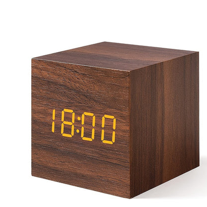 Avelena | Uhr Stilvolle Holzuhr mit Led-Display