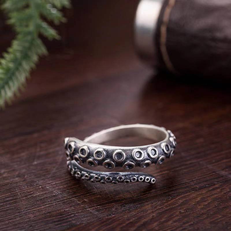 Avelena | Damen Ring im Vintage-Chic | Katzen Knuckelring im Tiermotiv | Modischer Unisex Schmuck aus Zinklegierung | Party & Alltag