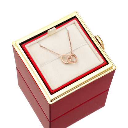 Avelena | [Ideales Geschenk] Ewige Rosenbox - Mit gravierter Halskette & künstlicher Rose