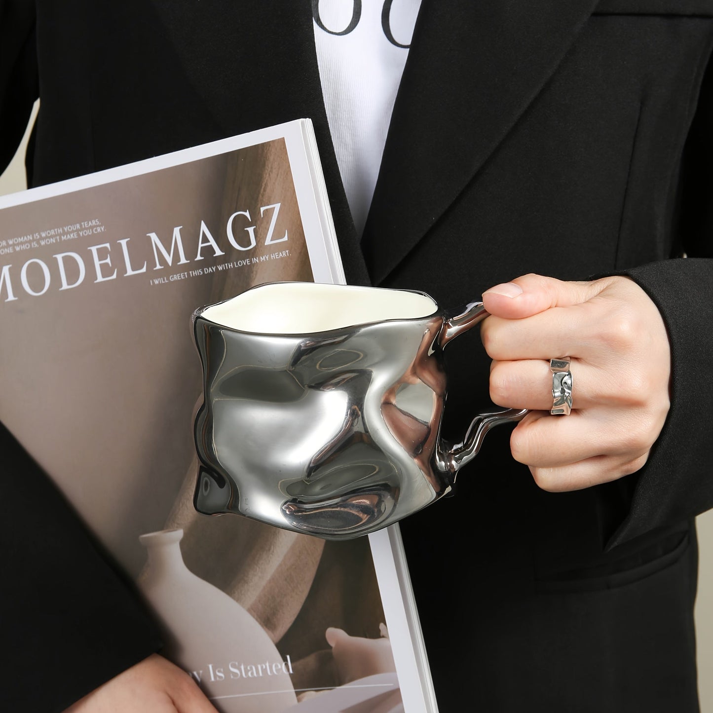 Avelena | CreArt Becher – Handgemachter Keramikkaffeebecher mit einzigartigem zerknittertem Design