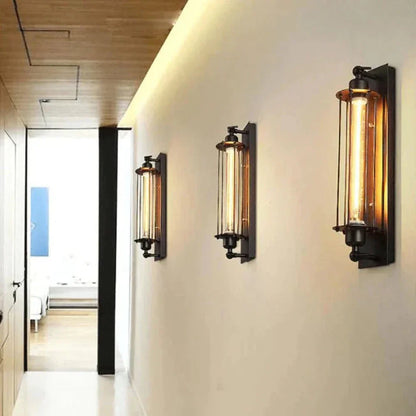 Avelena | Vintage Wandmontierte LED-Leuchte – zeitloses Design mit elegantem mattem Schwarz-Finish