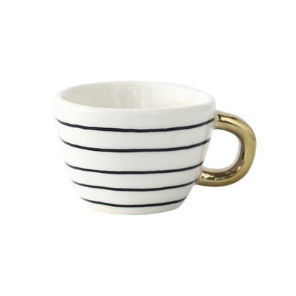 Avelena | Tasse mit abstraktem geometrischem Muster und goldenem Henkel