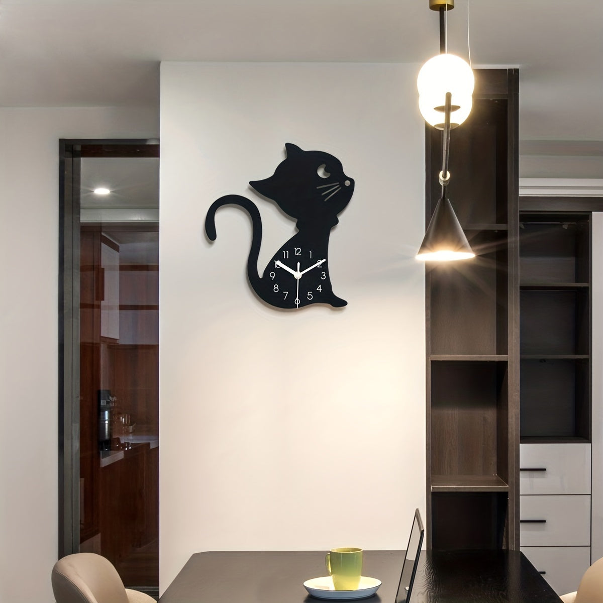 Avelena | Einzigartige Katzen Wanduhr für Interieur