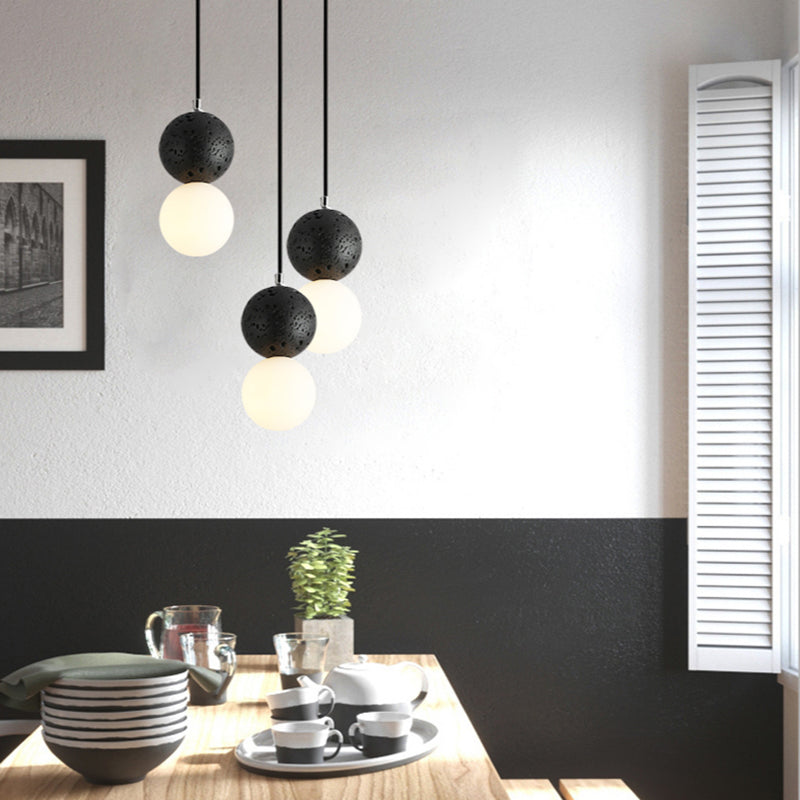 Avelena | Valentina Moderne Ball LED Pendelleuchten Schwarz Weiß Glas