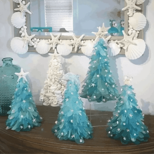 Avelena | Weihnachtsbaum aus Meerglas-Imitat | Handgefertigt | Blau-Grün-Türkis | Mit Muscheln & Seesternen