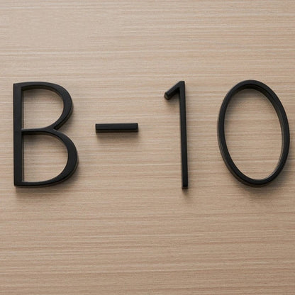 Avelena | Hannah Schwarze Hausnummern