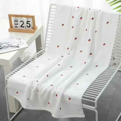 Avelena | Erdbeere Badetücher