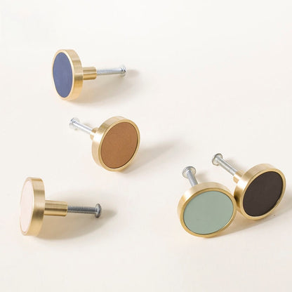 Avelena | Messing Massiv Leder Handgemachte Schrankgriffe Schubladeneinsätze