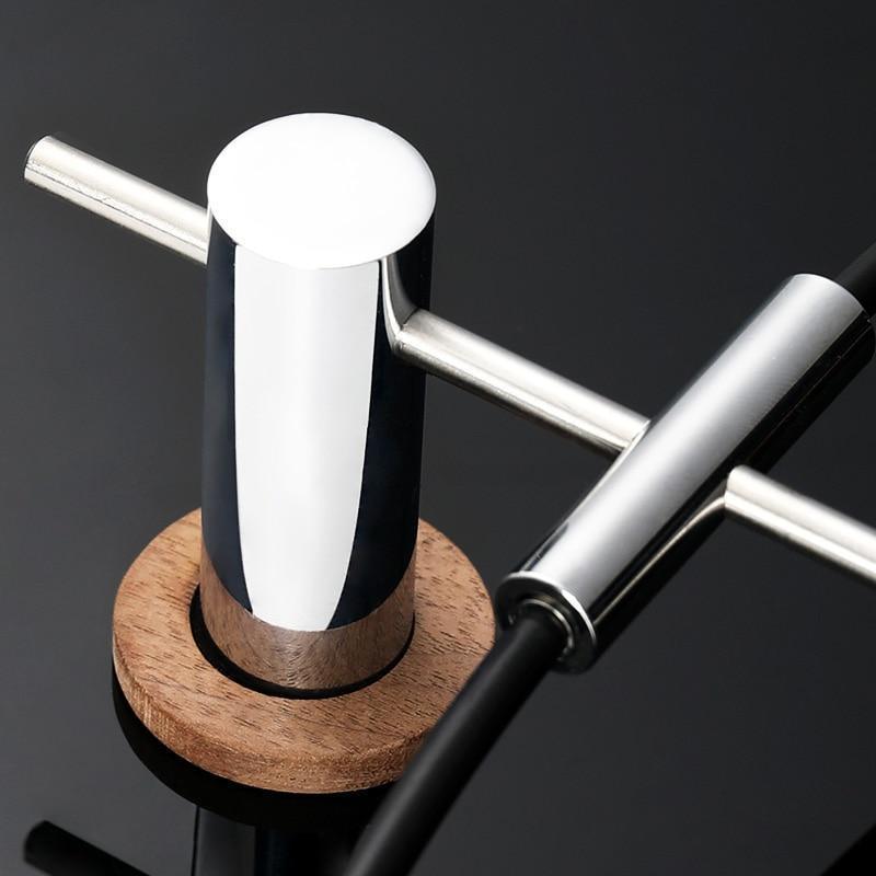 Avelena | Imperialistische Uhr