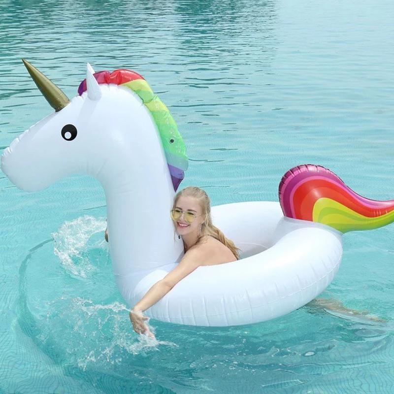 Avelena | Aufblasbarer Einhorn-Schwimmreifen