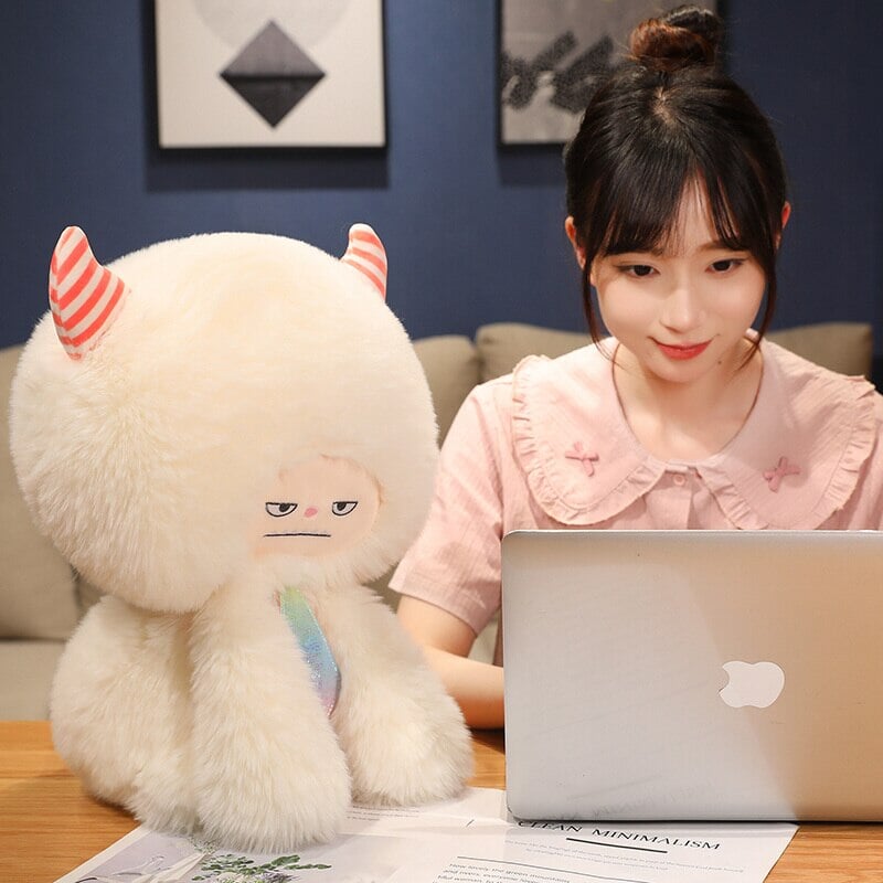 Avelena | Flauschige Monster Plüschfamilie