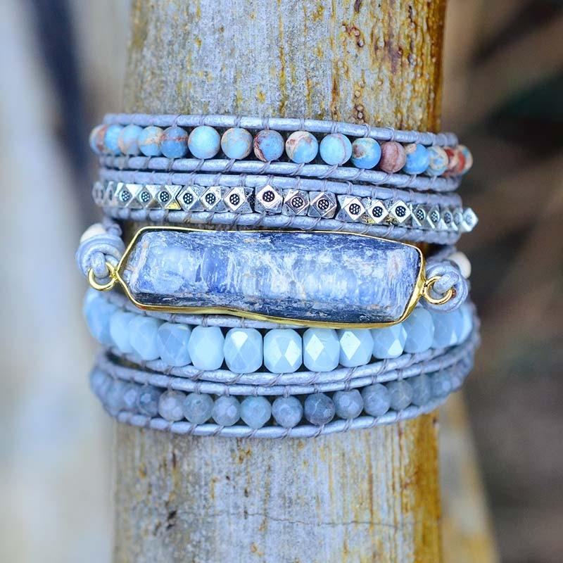 Avelena | Verzauberndes Blau Topas Armband