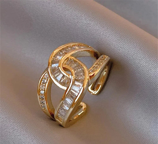 Avelena | Vernieteter Eleganter Ring