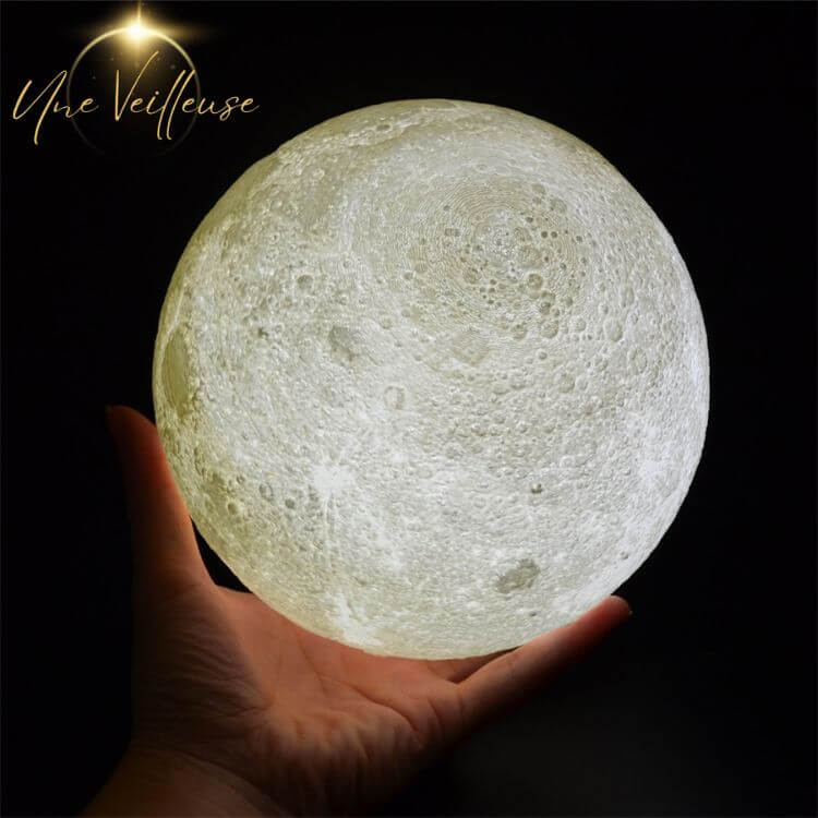 Avelena | Design Nachttischlampe - LunarLight™ Mondlampe