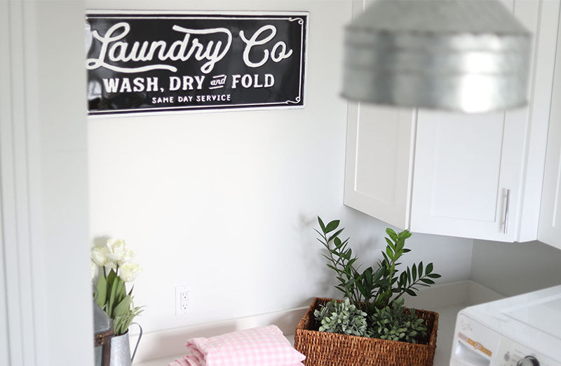 Avelena | Black Laundry Co Zeichen