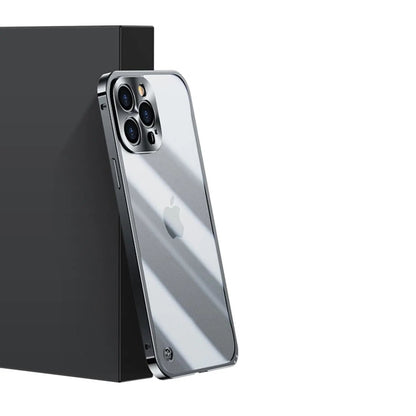 Avelena | Metall Luxus MagSafe Hülle für iPhone Pro Max - Schlankes und Stilvolles Design mit Maximalem Schutz