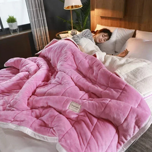 Avelena | Warmes Flanell-Korallenfleece-Decke für Herbst & Winter – CosyBlanket