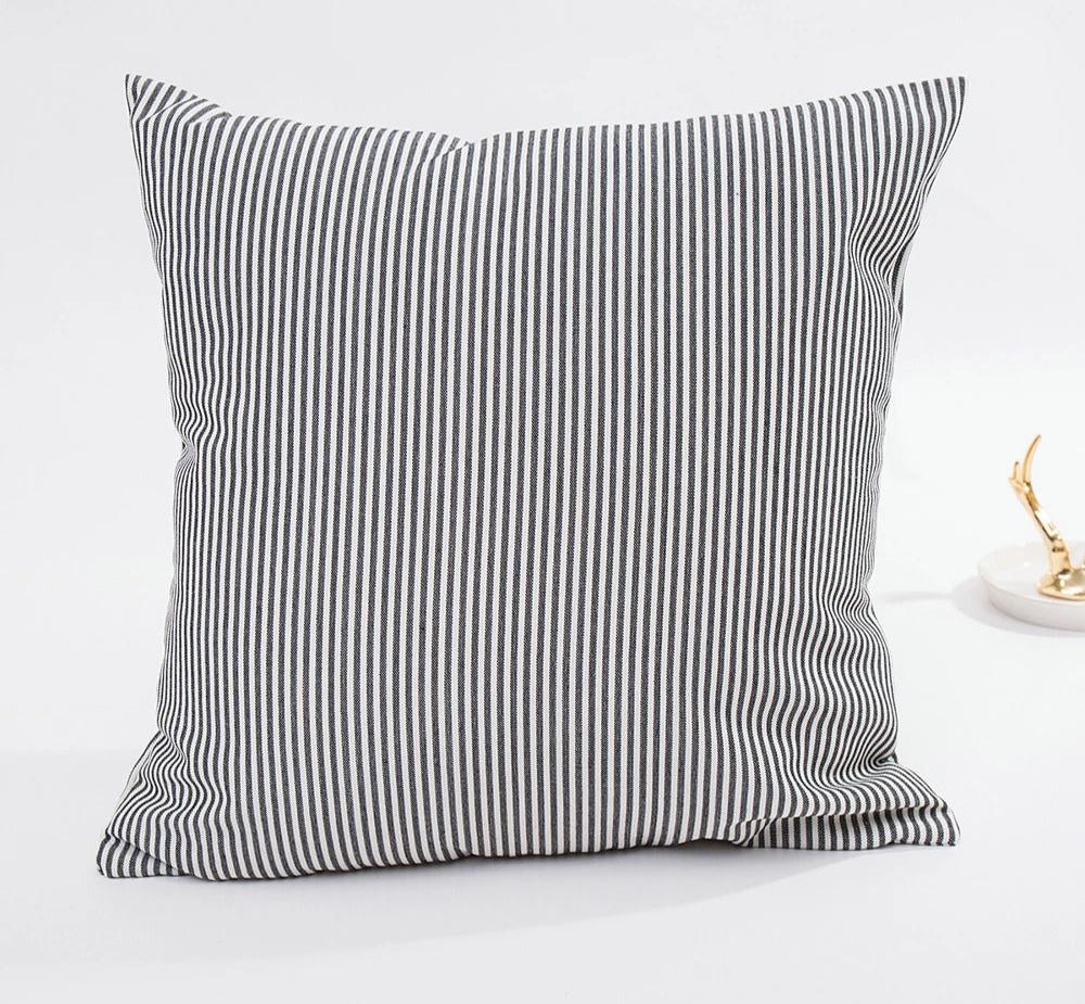 Avelena | Stilvolle Marbreluxe Kissenhülle Moderne Streifen Kissenhülle für Elegante Interieurs