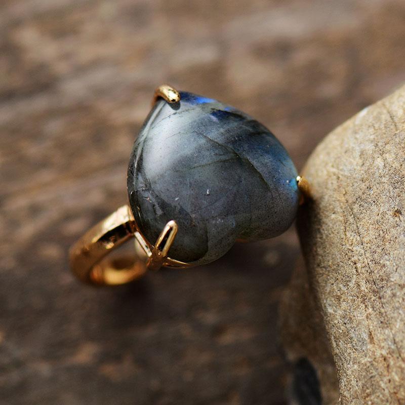 Avelena | Ring Elegante Edelstein Schmuck