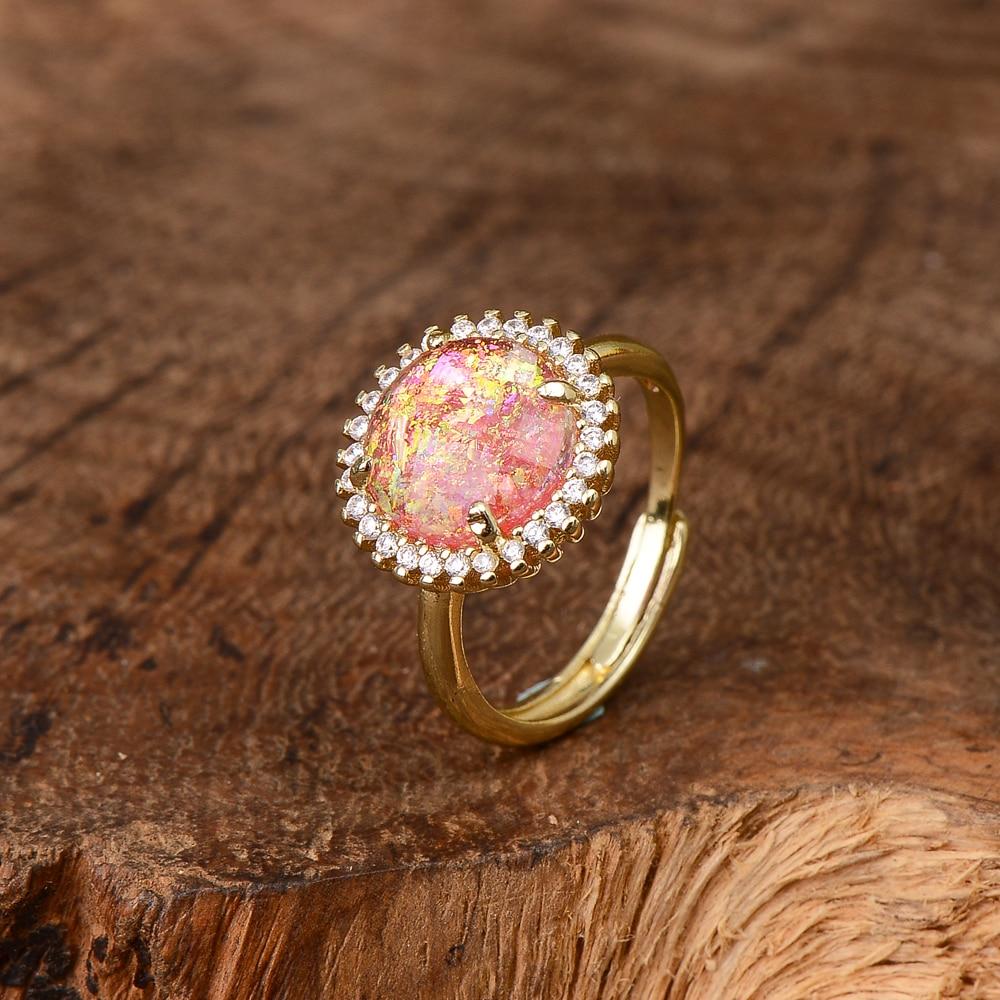 Avelena | Glow Ring - Mystischer Cocktailring mit elegantem Design
