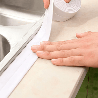 Avelena | Selbstklebender Dichtungsstreifen | Wasserdicht & Schimmelresistent | Flexibel Zuschneidbar | PE-Material