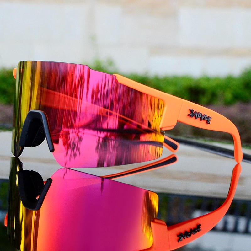 Avelena | Spiegelnde Fahrradsonnenbrille - ReflectRide