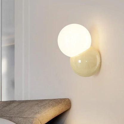 Avelena | Nordic Bubble Wandlampe | Knopfschalter