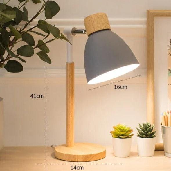 Avelena | Nordische Tischlampe | Holz, Eisen