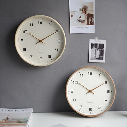Avelena | LUNDTIME – Stille Holz-Wanduhr mit skandinavischem Design