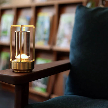Avelena | Ambient Lantern kabellos wiederaufladbar kleine Nachttischlampe Gold
