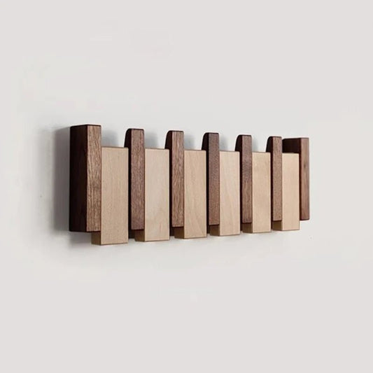 Avelena | WOODSONATA – Handgefertigte Holz-Wandgarderobe im Piano-Stil