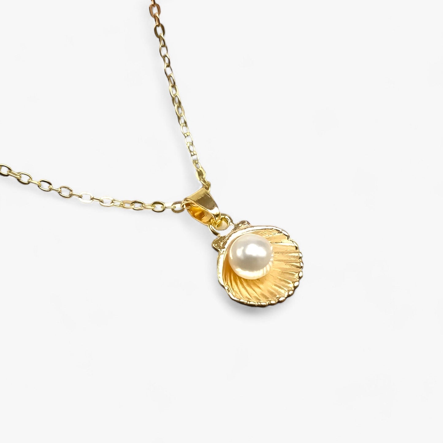 Avelena | Elegante Muschel- und Perlen-Schmuck