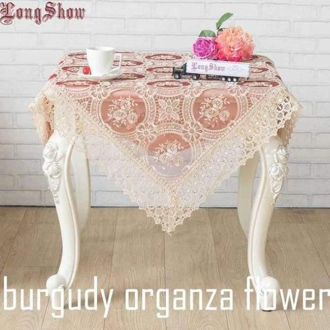 Avelena | Leichtkaffee Pure Organza Spitzeneinfassung Lotus Bestickte Tischdecke