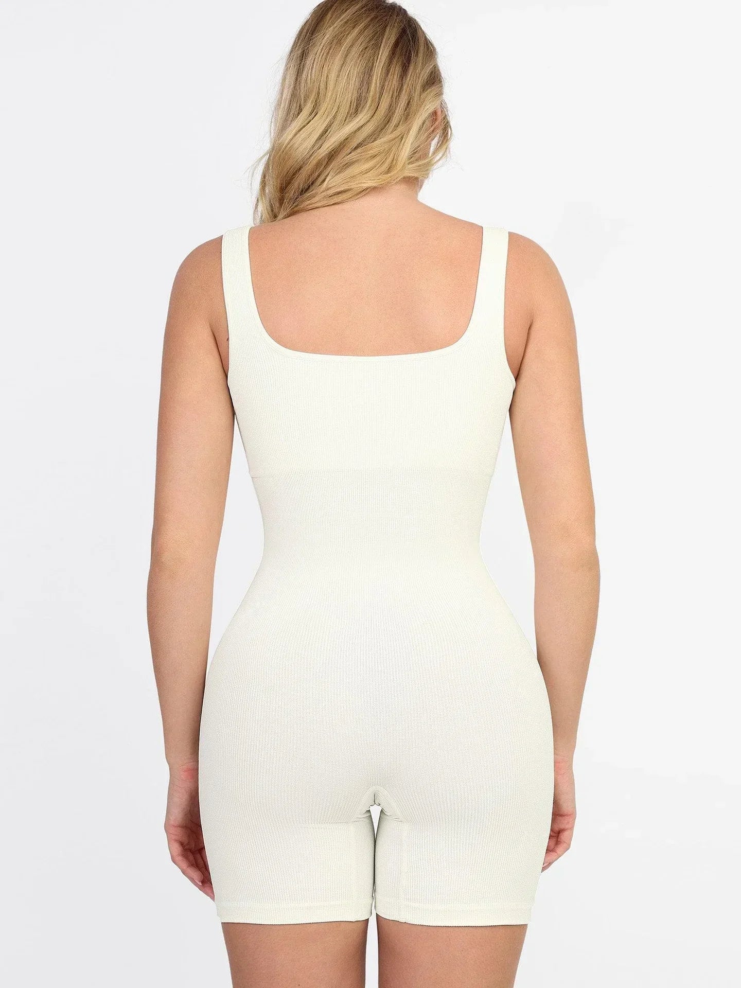 Eingebautes Shapewear-Romper