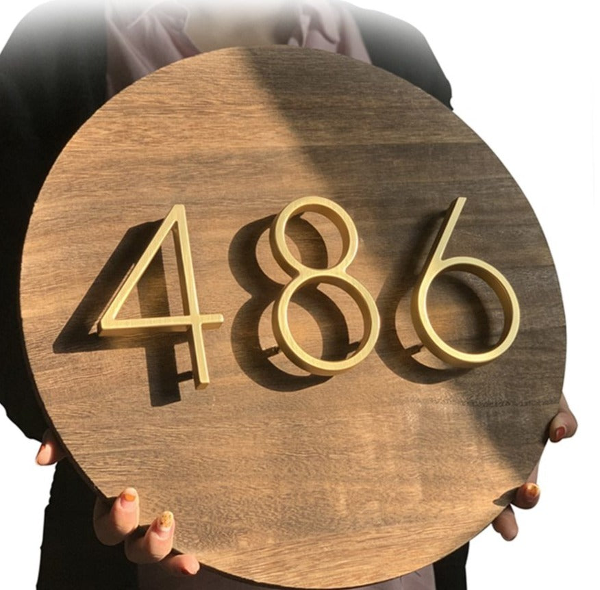 Avelena | Gold Moderne Hausnummern