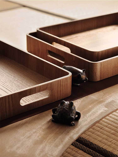 Avelena | Schlanke, runde Serviertabletts aus Holz