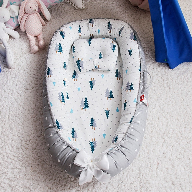 Avelena | Tragbares Babybett und Baby Nest Bett mit Kissen