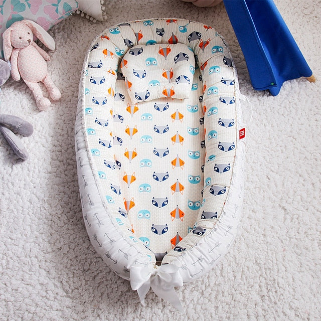 Avelena | Tragbares Babybett und Baby Nest Bett mit Kissen