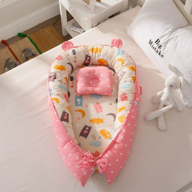 Avelena | Tragbares Babybett und Baby Nest Bett mit Kissen