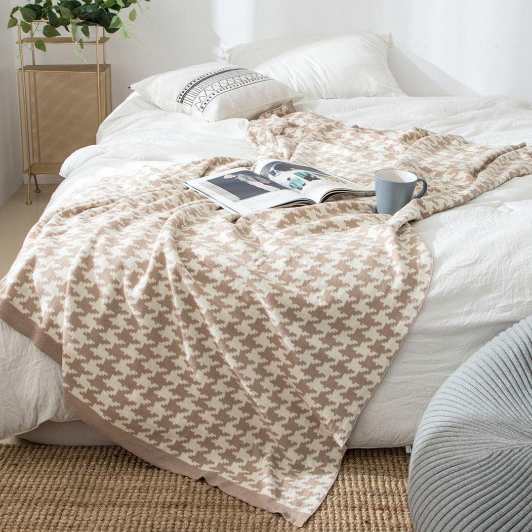 Avelena | PlaidLuxe Houndstooth Kuscheldecke | Kariertes Design | Weich & Gemütlich | Verschiedene Größen