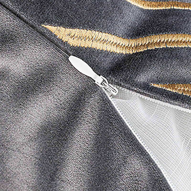 Avelena | Der vergoldete Luxus Samt Kissenbezug