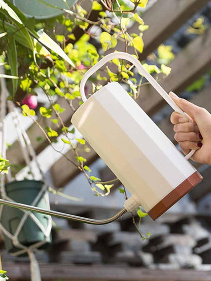 Avelena | Innen Gießkanne mit langem Ausguss für Zimmerpflanzen, 1200 ml Kapazität, langlebiges Polypropylen, stylische Pastellfarben