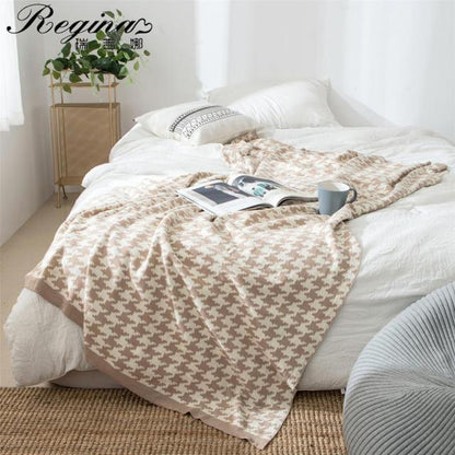 Avelena | PlaidLuxe Houndstooth Kuscheldecke | Kariertes Design | Weich & Gemütlich | Verschiedene Größen