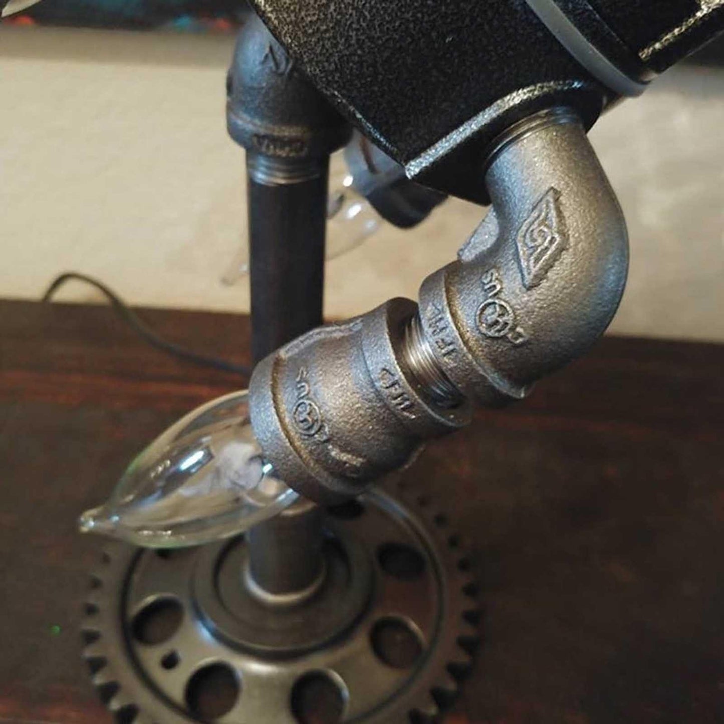 Avelena | Raketenraum Industrie Vintage Lampe
