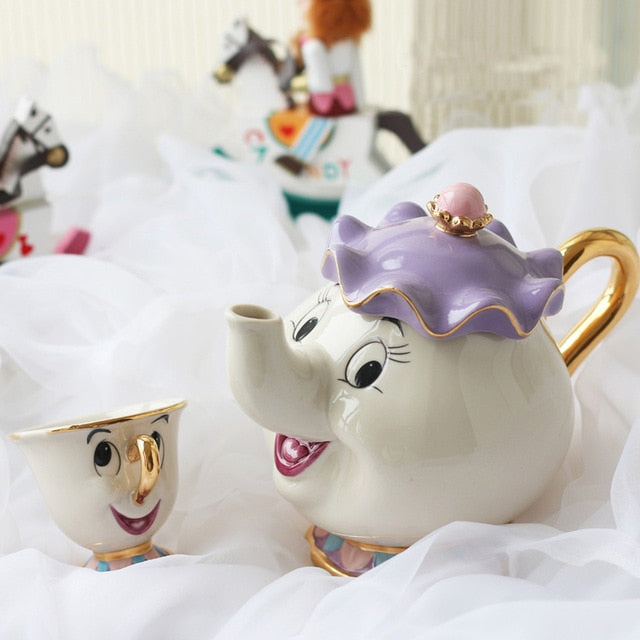 Avelena | Limitierte Cartoon Die Schöne und das Biest Bone China Tasse Teeset Mrs Potts und Chips Teekanne Kaffeetassen Set
