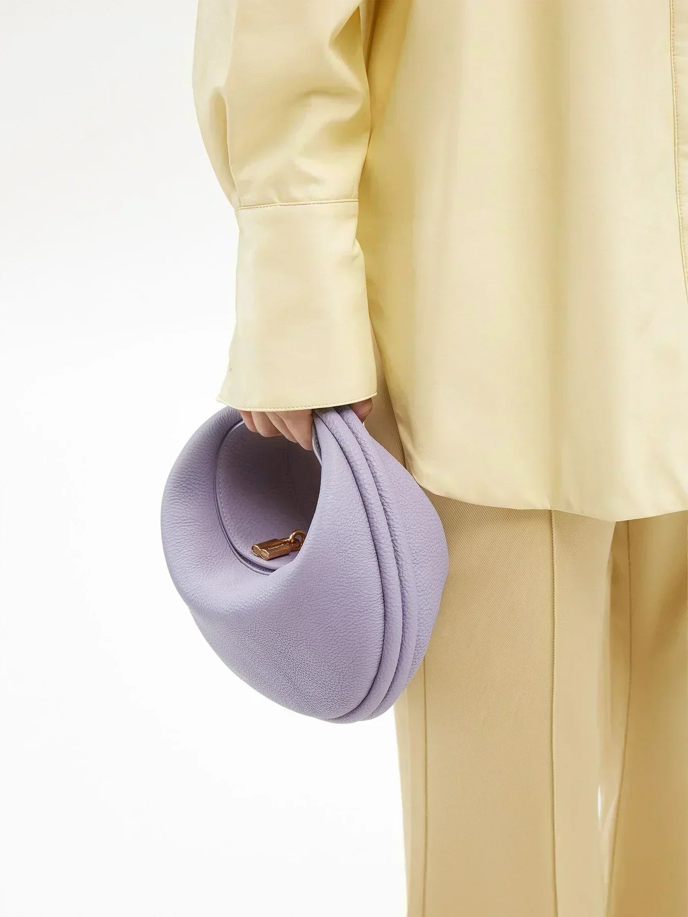 Avelena | Thonia – Schicke Minimalistische Halbmond Schultertasche Elegante Moderne Umhängetasche für Frauen