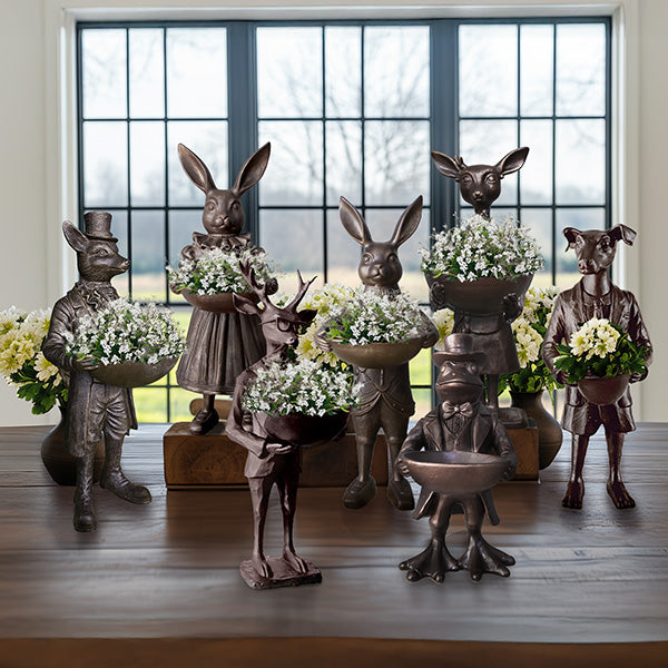 Avelena | Royal Bunny Bronze Schüssel, Wähle Deinen Stil Dapper Critters Kollektion